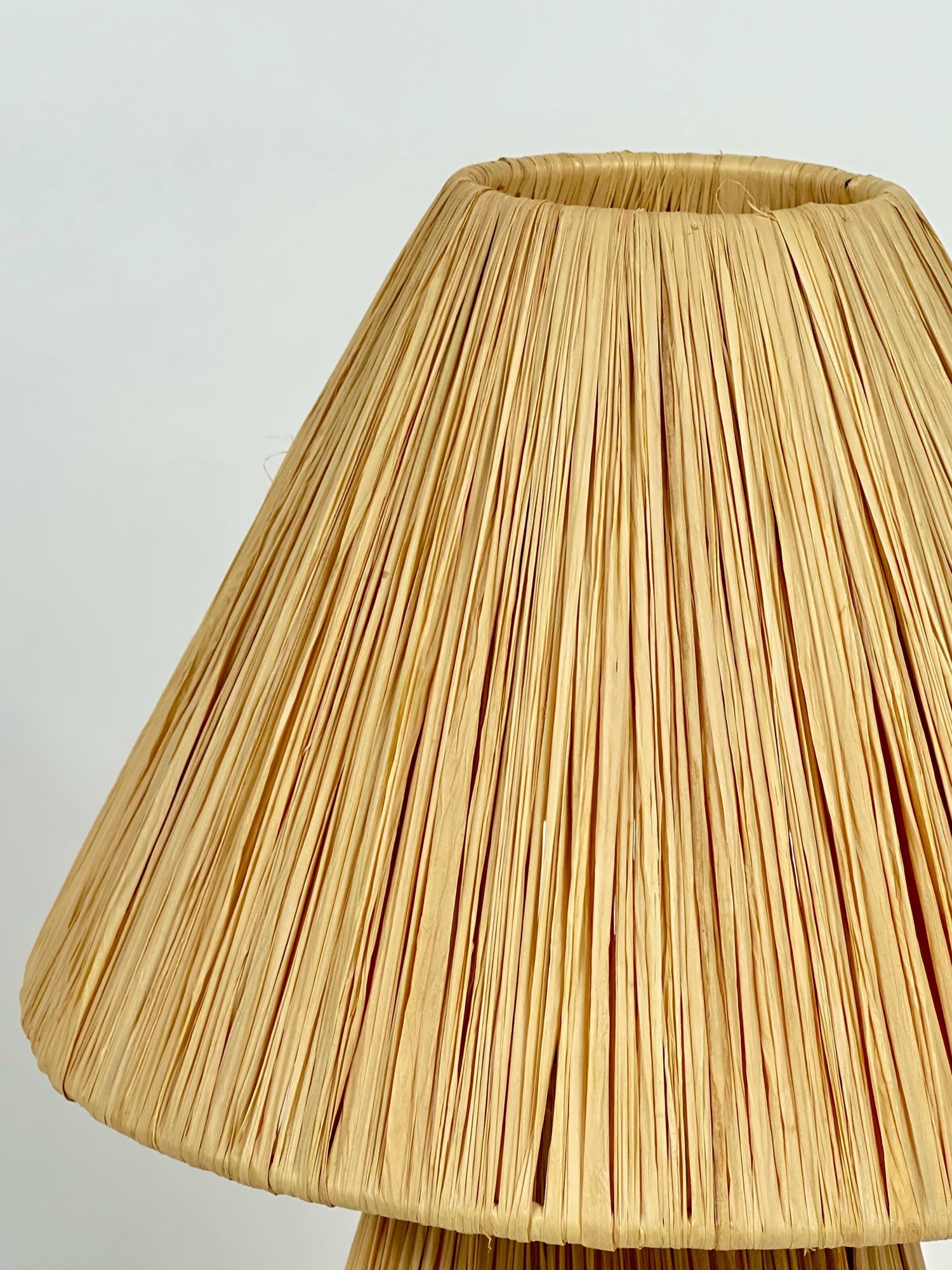 Moroccan table lamp handmade from natural raffia, rattan and wicker - Bohemian style.