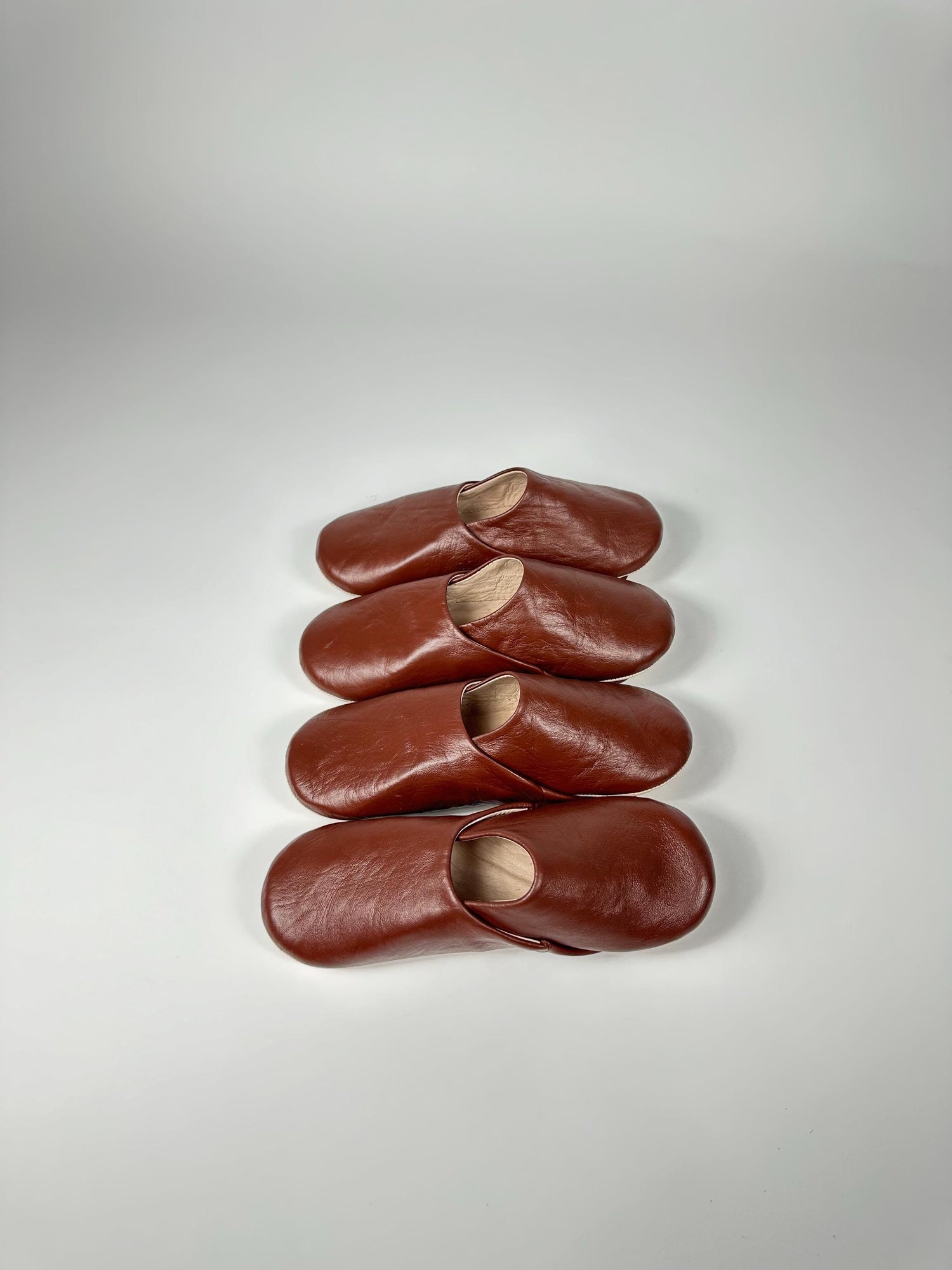 Authentic Moroccan Leather Slippers | Handmade Unisex Babouche | Eco-Friendly Home Shoes | Comfortable Slip-On Shoes.